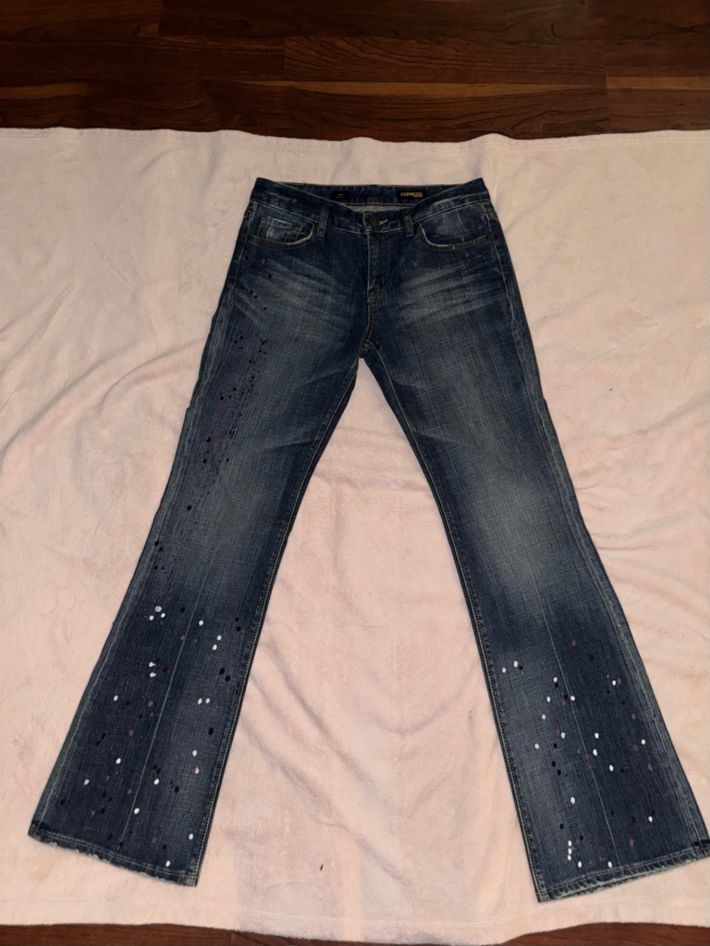 Express Mia Paint-Splatter Dark Wash Bootleg Jeans Size 8